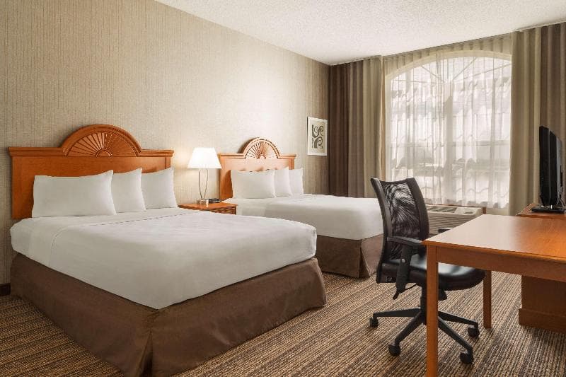 Country Inn & Suites By Radisson, Findlay, Oh 4