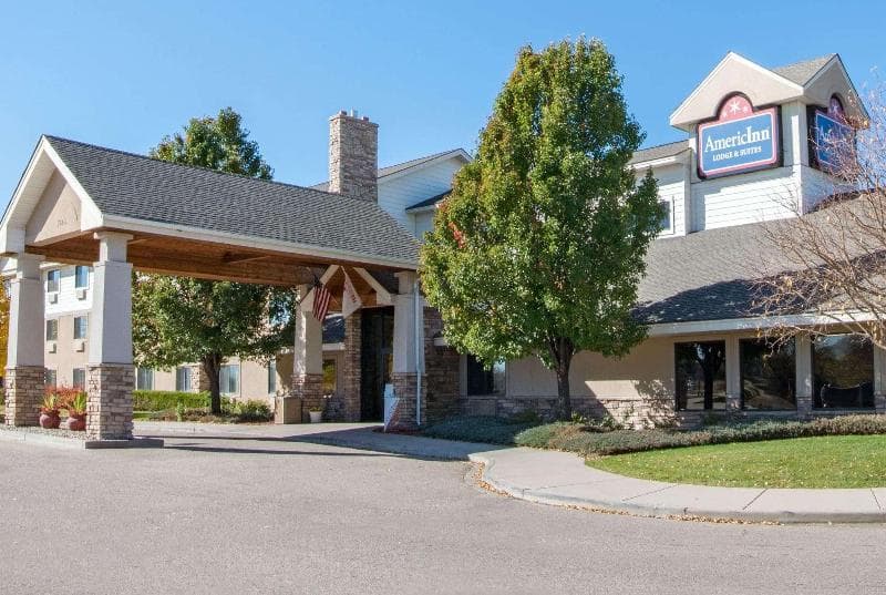 AmericInn by Wyndham Windsor Ft. Collins photo 1