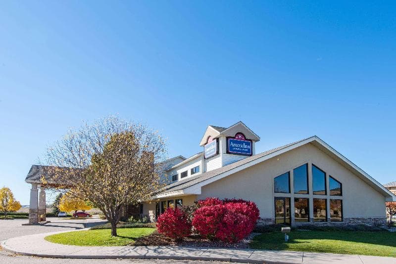 AmericInn by Wyndham Windsor Ft. Collins 2