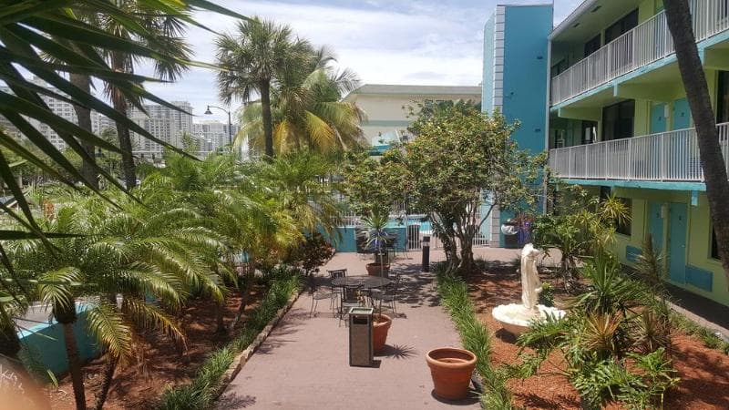 Ocean Reef Hotel 2