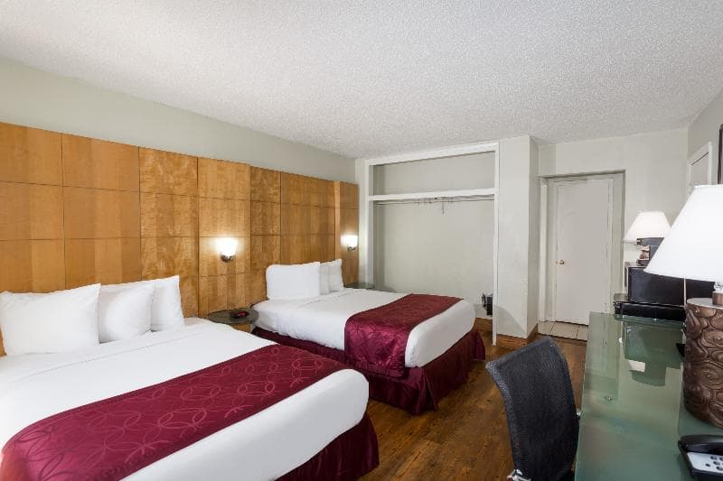 Ocean Reef Hotel 5