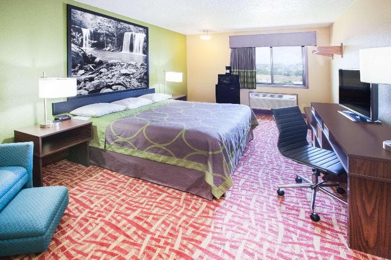 Super 8 by Wyndham Van Buren/Fort Smith Area 5