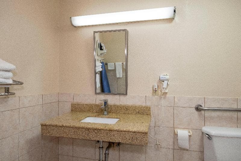 Red Roof Inn Muscle Shoals main