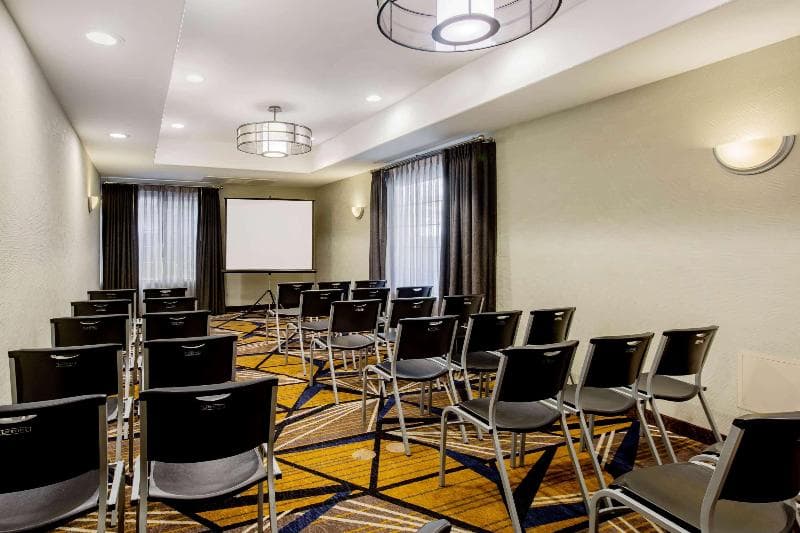 Fairfield By Marriott Fresno River Park main