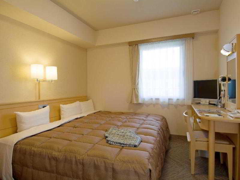 Route-Inn Hakata Ekimae 3
