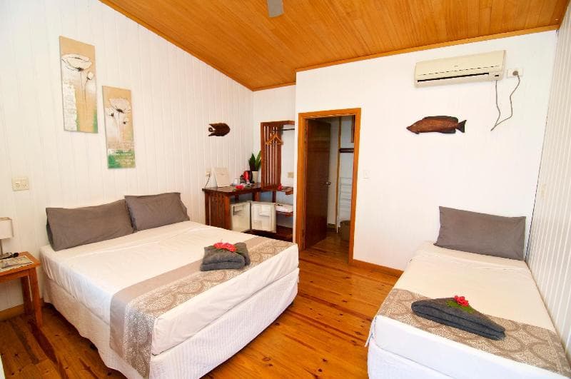 Deco Stop Lodge 4