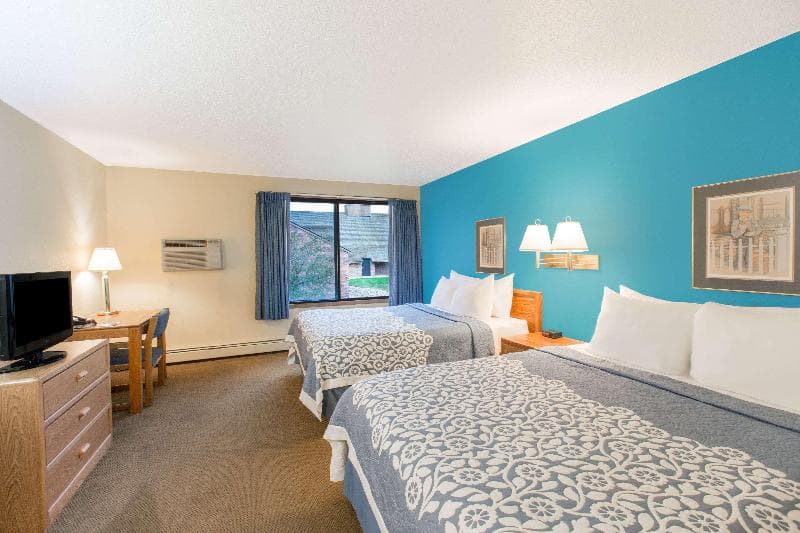 Days Inn By Wyndham Sioux Falls Empire 5