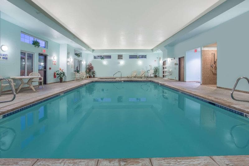 Days Inn by Wyndham Manitou Springs 5
