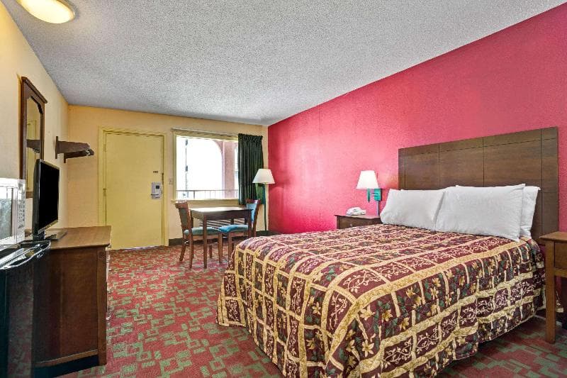 Days Inn By Wyndham Elizabeth City 2