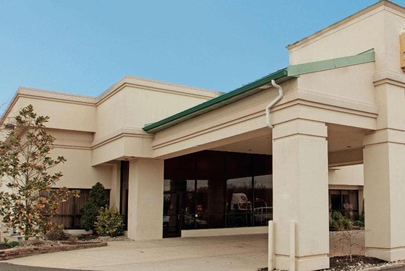 Ramada by Wyndham Fairfield, NJ 1