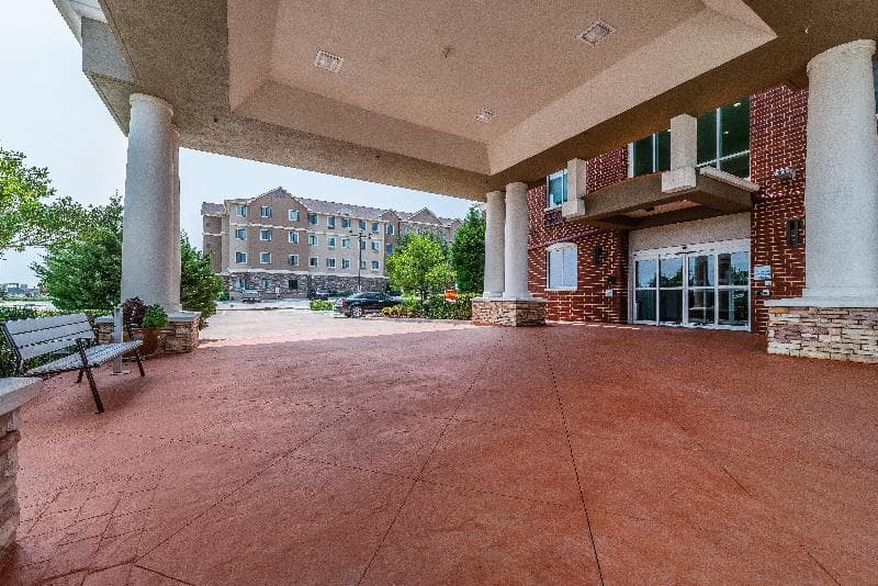 Holiday Inn Express & Suites Fort Worth I-35 Weste 2