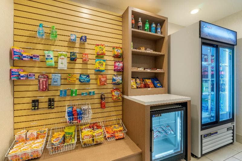 Holiday Inn Express Cape Coral-Fort Myers Area 2