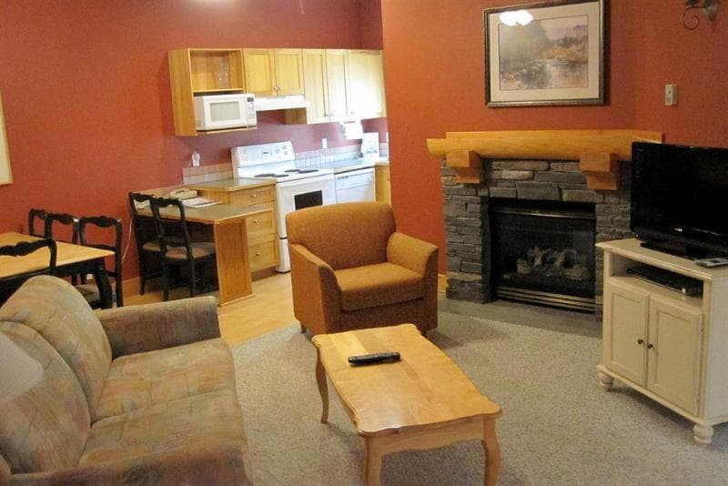Cornerstone Lodge photo 1