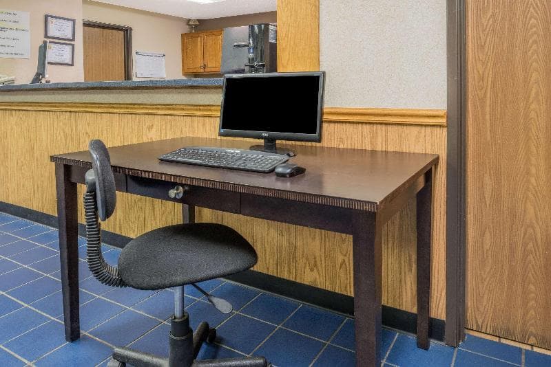 Super 8 By Wyndham Potosi 2