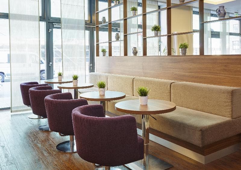 Premier Inn Frankfurt City Centre 5
