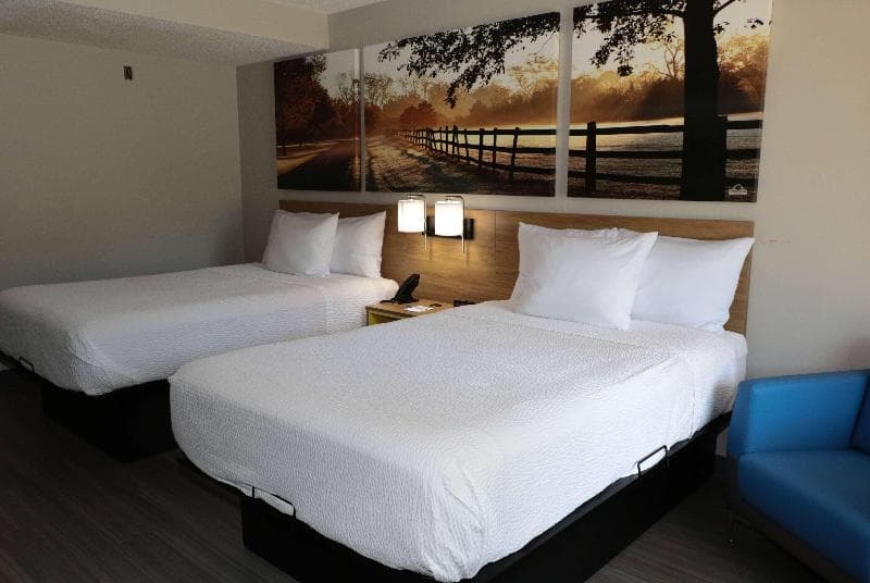 Days Inn by Wyndham Farmville 5