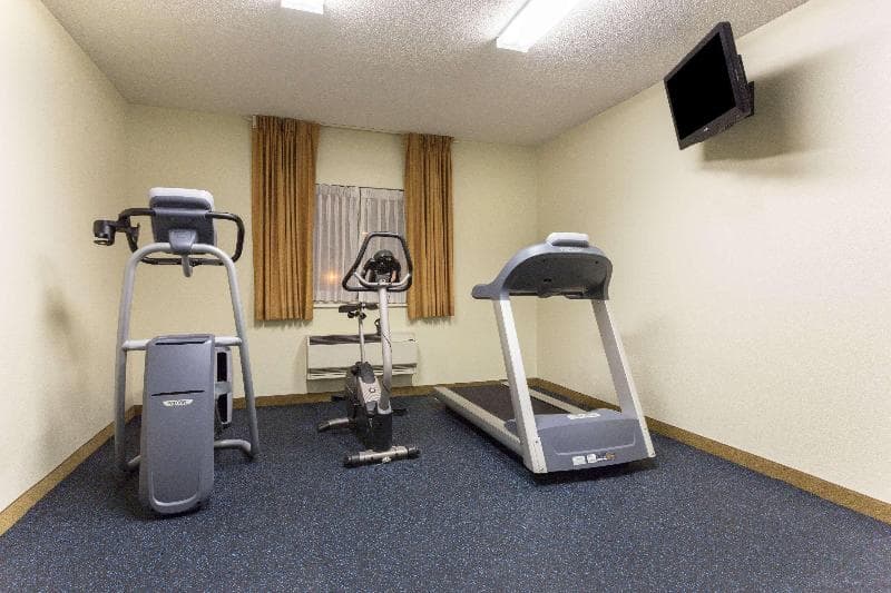 Days Inn by Wyndham Colorado Springs Airport photo 1