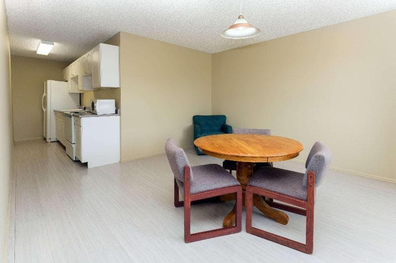 Days Inn by Wyndham Colorado Springs Airport 4