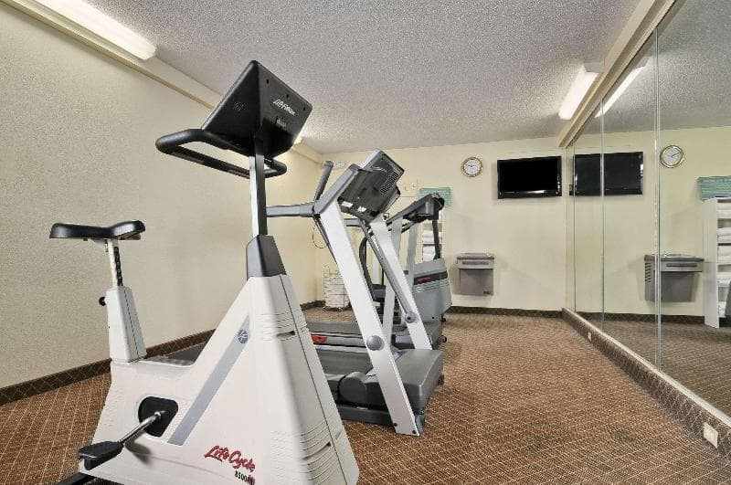 Days Inn By Wyndham Forrest City 3