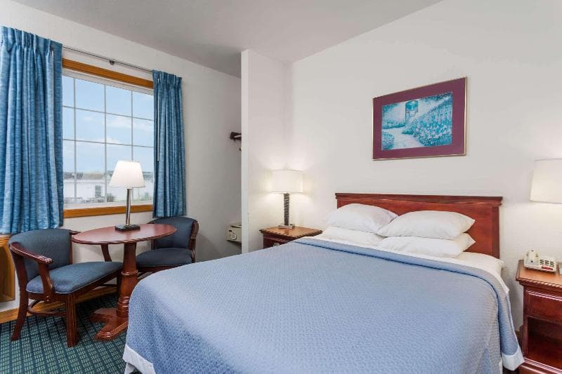 Days Inn By Wyndham Kill Devil Hills Oceanfront - Wilbur 3