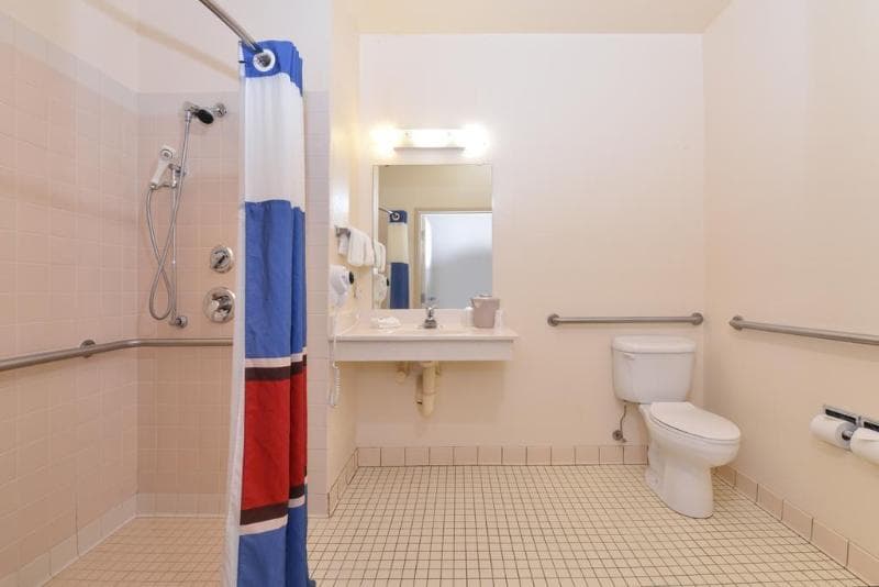 Red Roof Inn Clyde photo 1