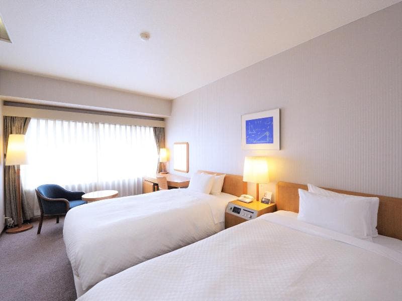 Court Hotel Fukuoka Tenjin 3