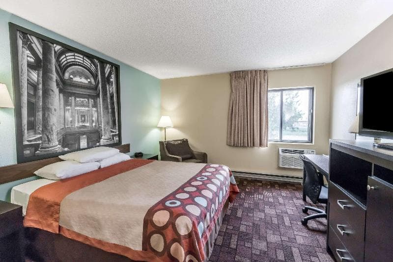 Super 8 By Wyndham Luverne I90 2