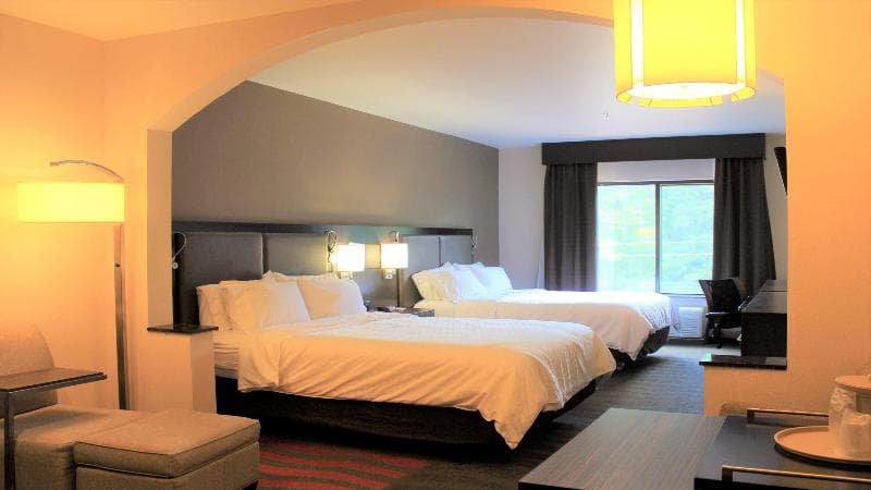 Holiday Inn Express Hotel & Suites Rockingham photo 1