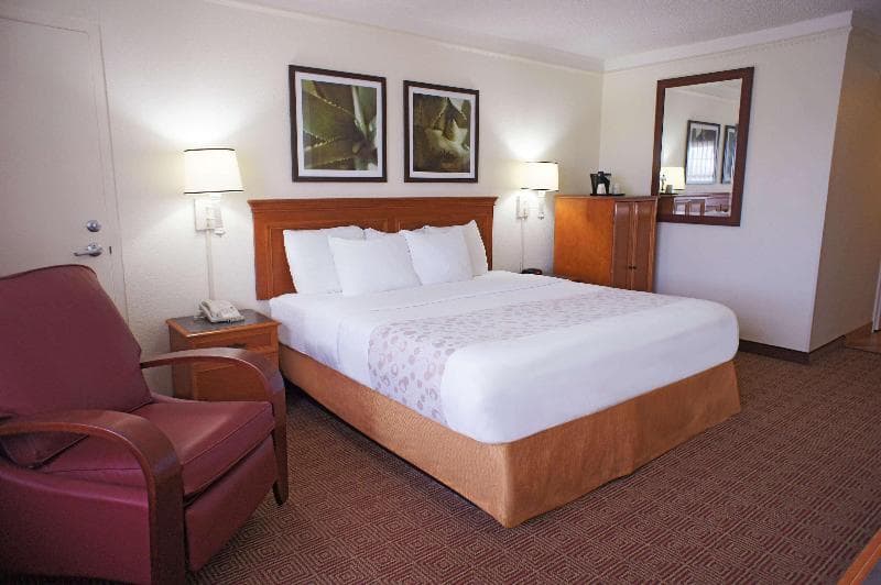 La Quinta Inn & Suites Coral Springs University Drive 5