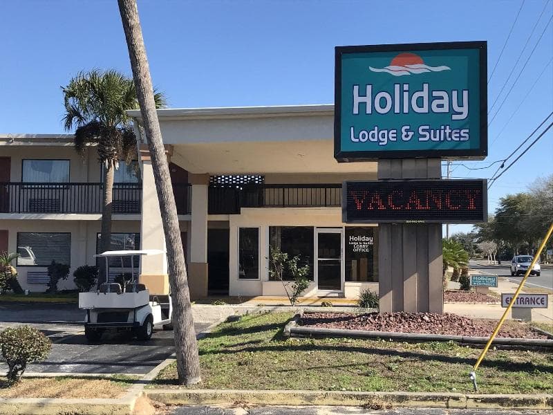 Holiday Lodge & Suites Fort Walton Beach 5