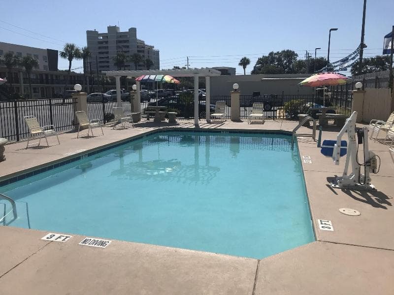 Holiday Lodge & Suites Fort Walton Beach photo 1