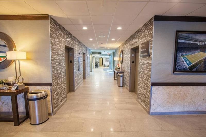 Stadium Hotel 5