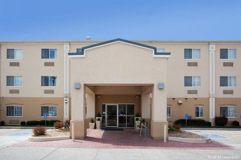 Best Western Greeley 4
