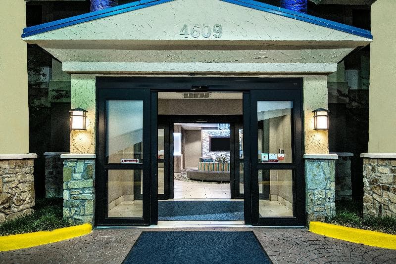 Holiday Inn Express & Suites Fort Worth Southwest (I-20) 4