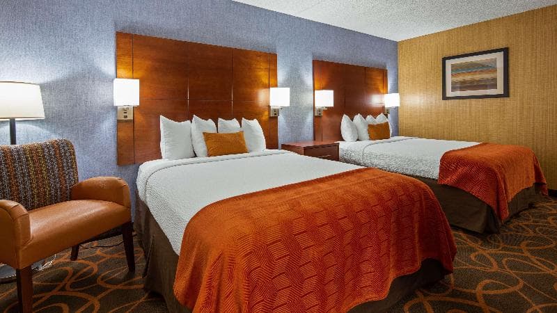 Best Western Plus Fresno Airport Hotel 5