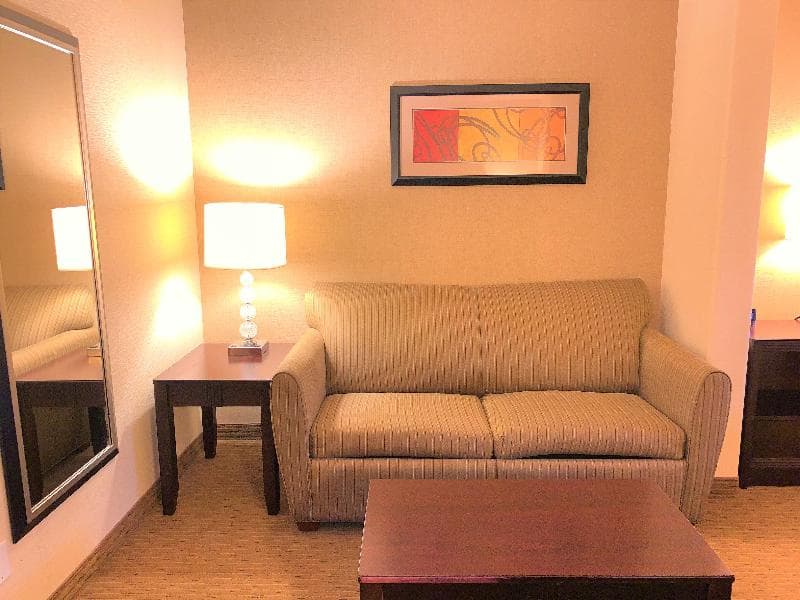Holiday Inn Express & Suites Fresno Northwest-Herndon 5