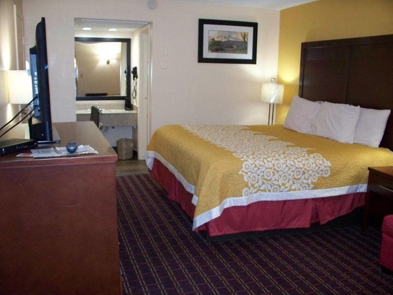 Bluegrass Inn photo 1
