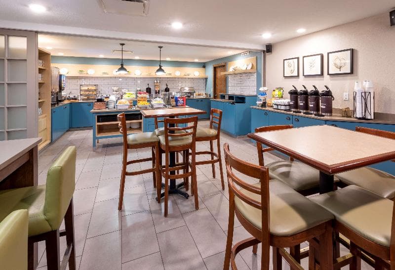 Country Inn & Suites By Radisson, Fargo, Nd 3