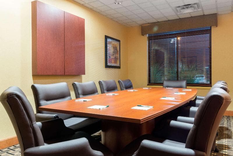 Wingate By Wyndham Dayton - Fairborn photo 1