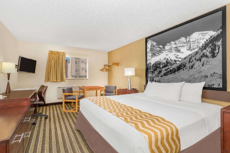 Travelodge By Wyndham Loveland/Fort Collins Area 4