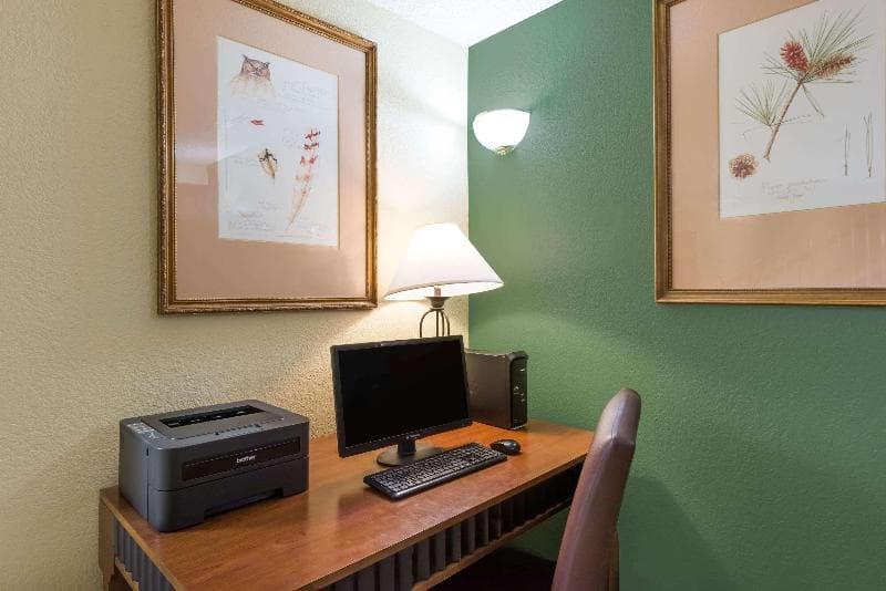 Super 8 By Wyndham Canon City 2