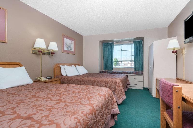 Fargo Airport Inn photo 1