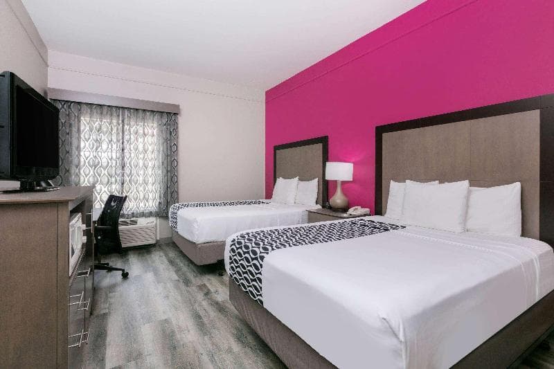 La Quinta Inn & Suites By Wyndham Fredericksburg 4