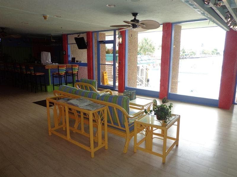 Sands Harbor Hotel & Marina 2