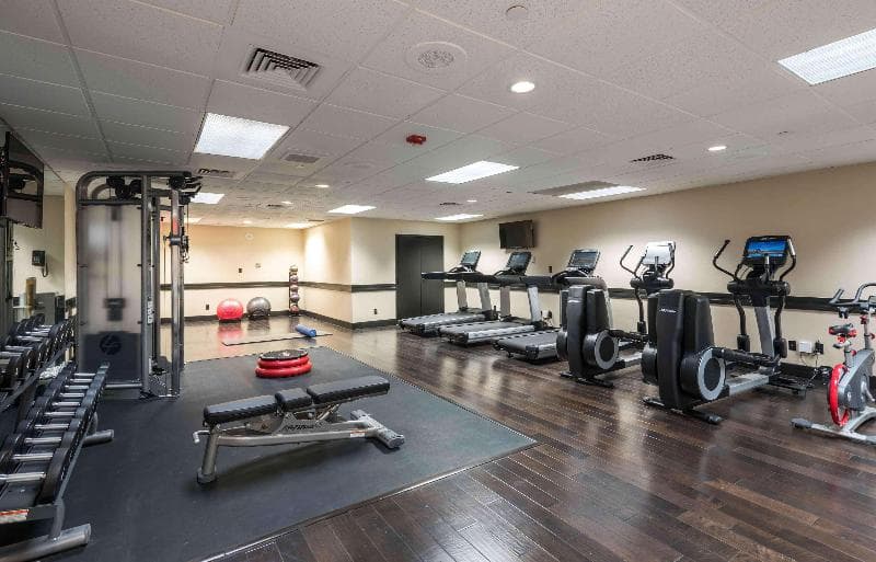 Wyndham Fort Smith City Center 3