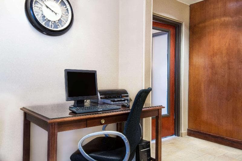 Travelodge by Wyndham Pueblo 2