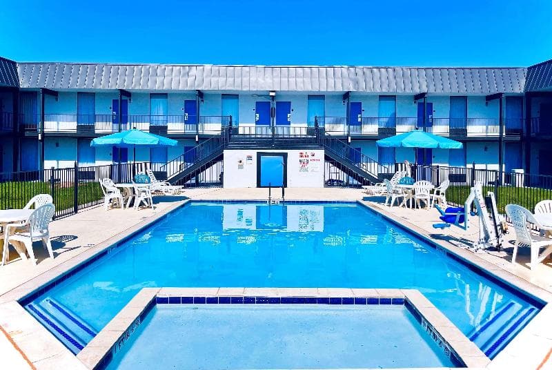 Days Inn By Wyndham Burleson Ft. Worth 4