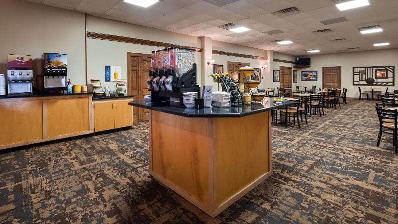 Best Western Starlite Village 4