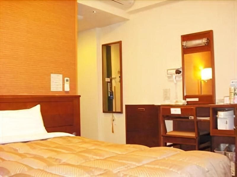 Route-Inn Kitakyushu-Wakamatsu Ekihigashi 3