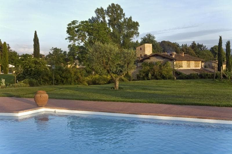 Monsignor Della Casa Country Resort 5